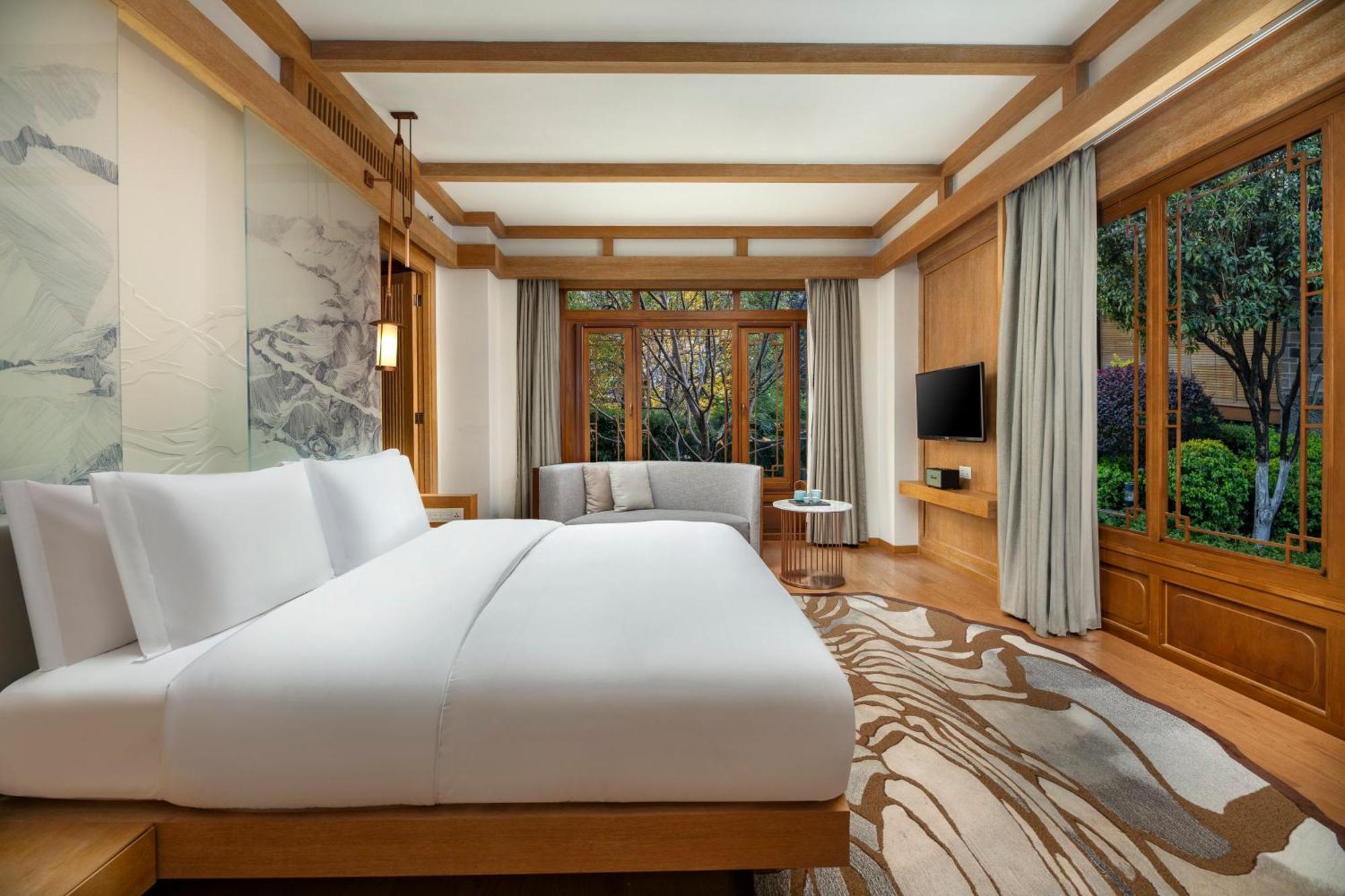 Hotel Indigo Lijiang Ancient Town By Ihg Exterior photo