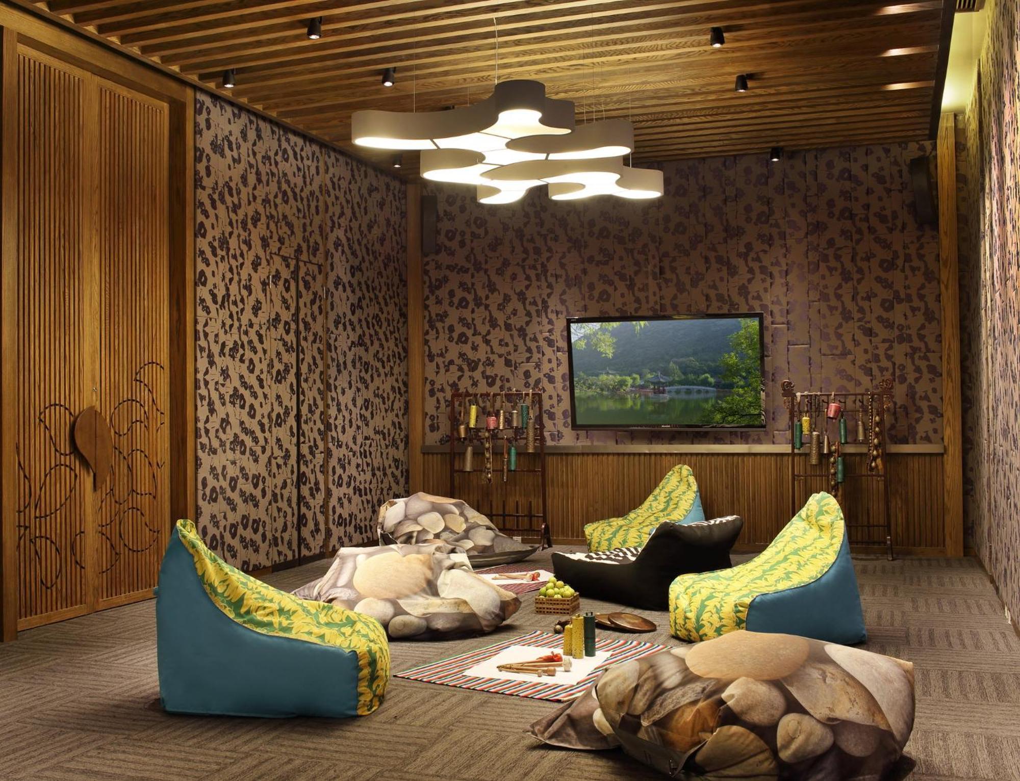 Hotel Indigo Lijiang Ancient Town By Ihg Exterior photo