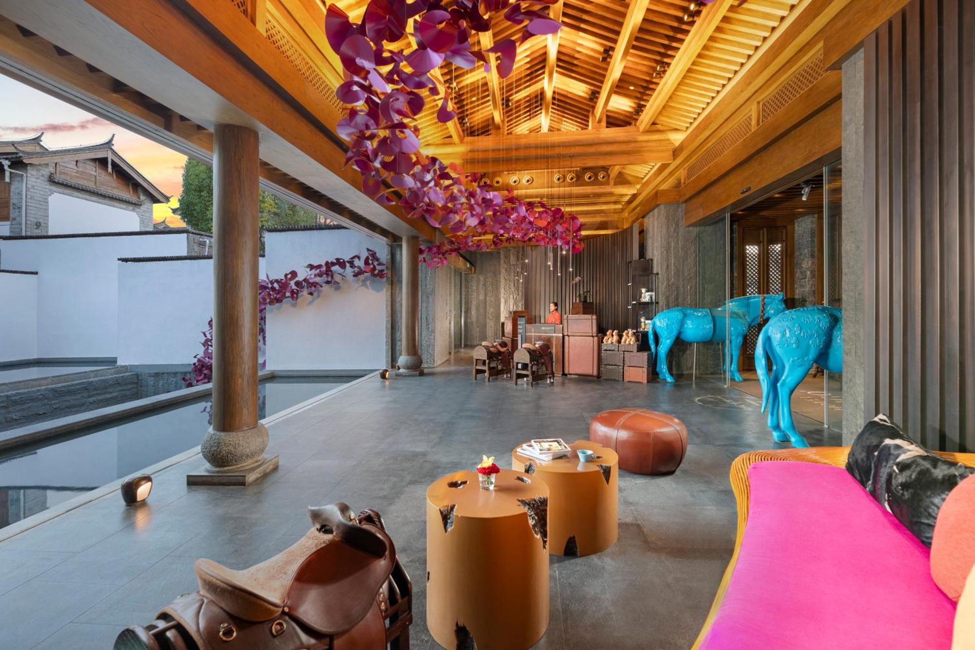 Hotel Indigo Lijiang Ancient Town By Ihg Exterior photo